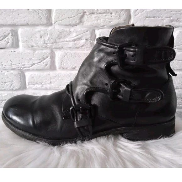 ISO size 40 A.S. 98 buckle bootie in brown - Picture 2 of 2